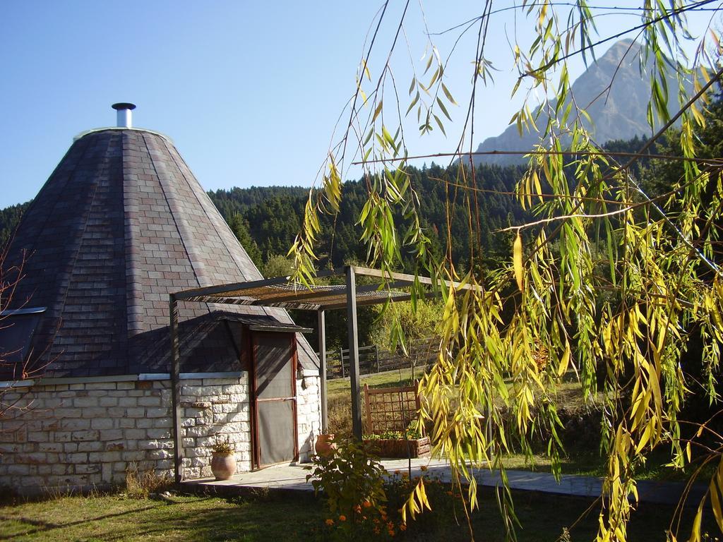 Villa Theasis-Igloo Pramanta Esterno foto